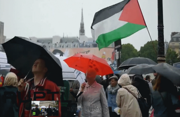 Paris'teki Fİlistin gösterisi 18 Temmuz 2014
