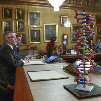 2015 Kimya Nobel'ini Türk bilimci Aziz Sancar aldı.